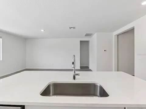 Kitchen - 7637 Satterfield Ter, Parrish, FL 34219 photo 2 of 4