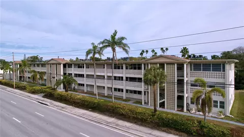 4455 Duhme Rd #203, Saint Petersburg, FL 33708