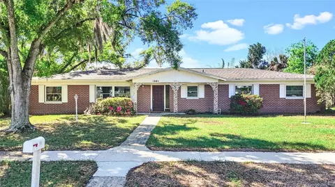 1601 Lark Ln, Brandon, FL 33510