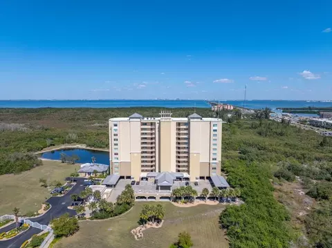 10851 Mangrove Cay Ln NE #712, Saint Petersburg, FL 33716