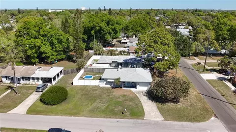 5401 17th Ave S, Gulfport, FL 33707