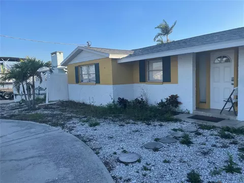 744 Gran Kaymen Way, Apollo Beach, FL 33572