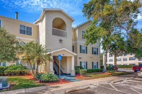 18281 Bridle Club Dr, Tampa, FL 33647