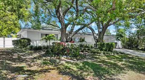 3723 Orchard Grove Ln, Largo, FL 33770