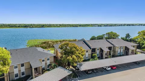 10103 Sailwinds Blvd N #201, Largo, FL 33773