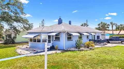 3001 57th St S, Gulfport, FL 33707