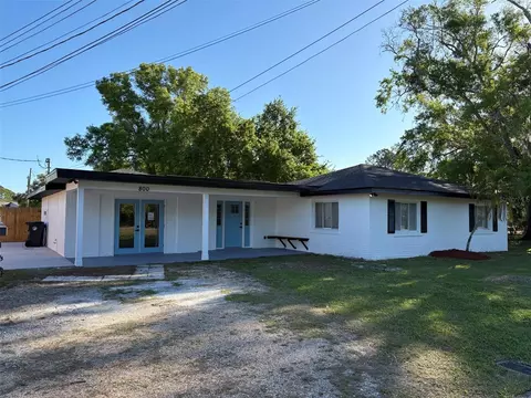 800 Saint Petersburg Dr W, Oldsmar, FL 34677