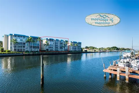 4902 38th Way S #312, Saint Petersburg, FL 33711
