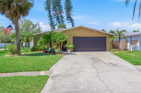 5900 Bayou Grande Blvd NE, Saint Petersburg, FL 33703