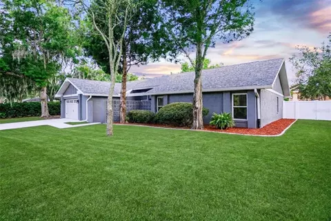 3721 Monarch Dr, Tampa, FL 33618