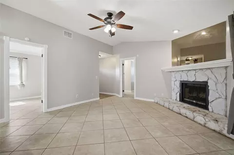 Living - 7403 Providence Rd, Riverview, FL 33578 photo 9 of 12