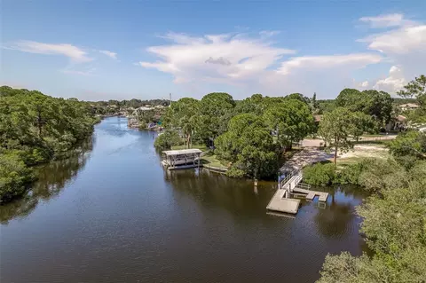 14 Baywood Dr, Palm Harbor, FL 34683
