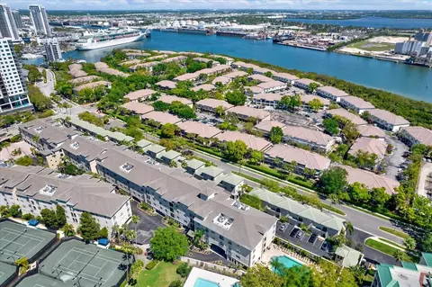 501 Knights Run Ave #1234, Tampa, FL 33602