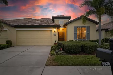 5538 Sunset Falls Dr, Apollo Beach, FL 33572