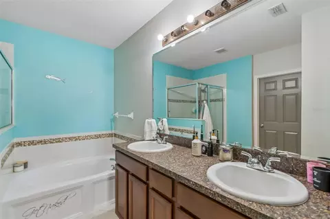 Bath - 3416 Mallard Pond Blvd, Saint Cloud, FL 34772 photo 2 of 4