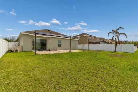 Exterior - 3416 Mallard Pond Blvd, Saint Cloud, FL 34772 photo 8 of 11