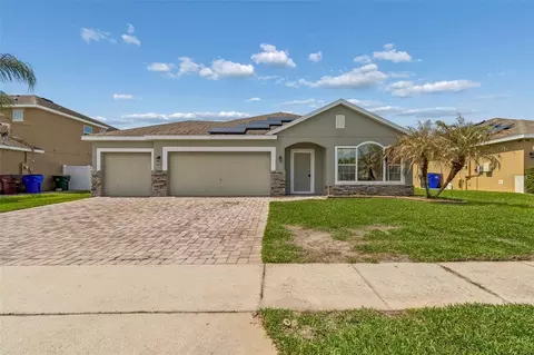 Exterior - 3416 Mallard Pond Blvd, Saint Cloud, FL 34772 photo 3 of 11