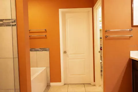 Bath - 3082 Dothan Ave, Spring Hill, FL 34609 photo 2 of 5