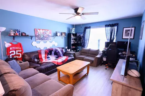 Living - 3082 Dothan Ave, Spring Hill, FL 34609 photo 4 of 4