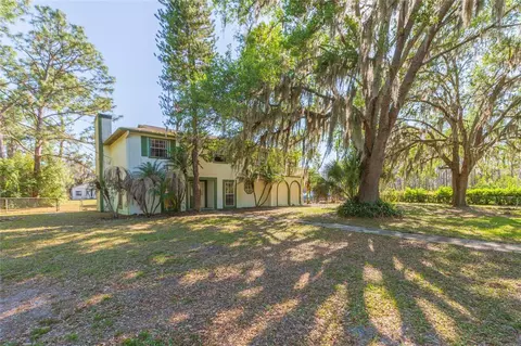 Exterior - 17616 Eagle Ln, Lutz, FL 33558 photo 2 of 6