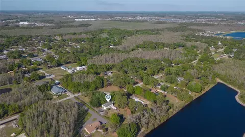 View/Area - 17616 Eagle Ln, Lutz, FL 33558 photo 6 of 11