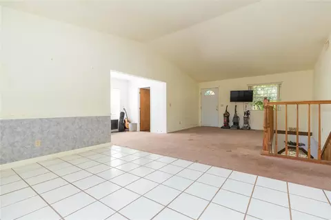 Living - 17616 Eagle Ln, Lutz, FL 33558 photo 8 of 9