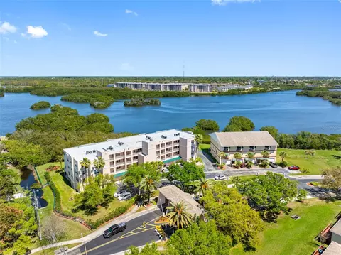 6575 99th Way N #22205, Saint Petersburg, FL 33708