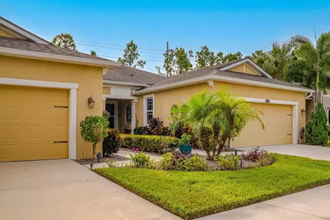 Exterior - 11716 Wrought Pine Loop, Riverview, FL 33569 photo 8 of 12
