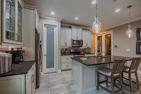 Kitchen - 11716 Wrought Pine Loop, Riverview, FL 33569 photo 2 of 5