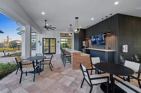 View/Area - 6607 Asbury Barnes Ln, Wesley Chapel, FL 33545 photo 6 of 11