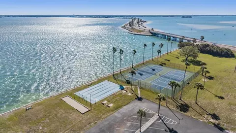 7 Dunoon Pl #102, Dunedin, FL 34698