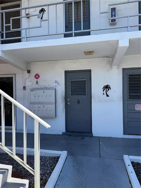 1221 Drew St #A2, Clearwater, FL 33755