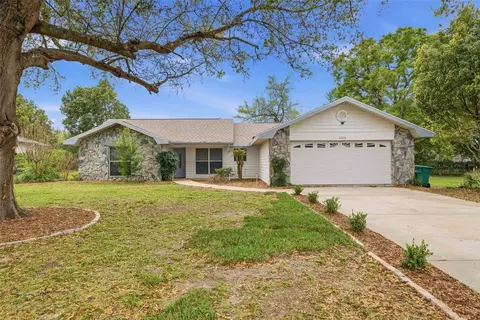 Exterior - 6068 W Douneray Loop, Crystal River, FL 34429 photo 3 of 10