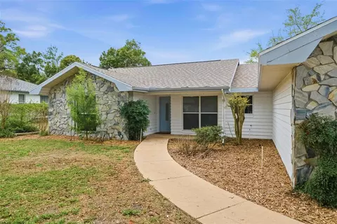 Exterior - 6068 W Douneray Loop, Crystal River, FL 34429 photo 7 of 10