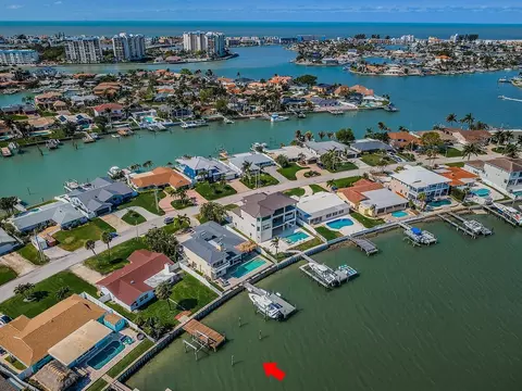 7927 11th Ave S, Saint Petersburg, FL 33707