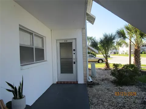 5945 21st St N #9, Saint Petersburg, FL 33714