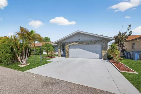 10275 113th St, Seminole, FL 33778