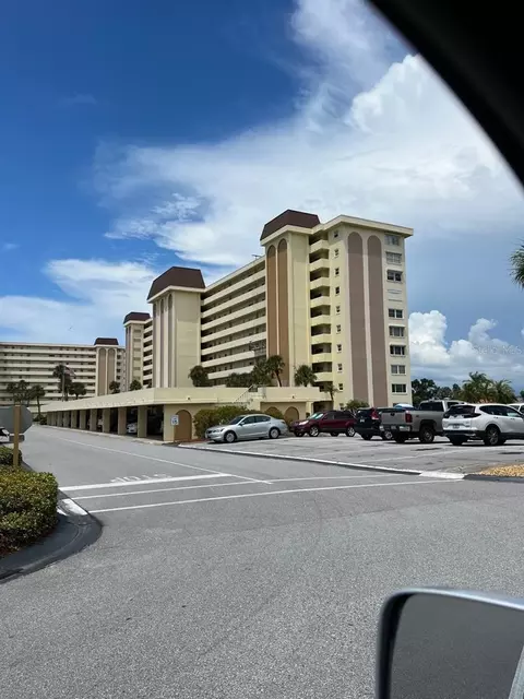 4725 Cove Cir #108, Saint Petersburg, FL 33708