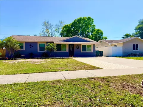 8428 91st Ter, Seminole, FL 33777