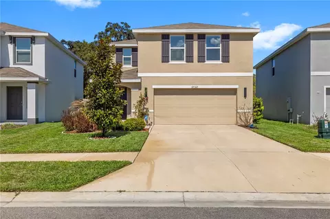 37247 Kings Crown Dr, Zephyrhills, FL 33541