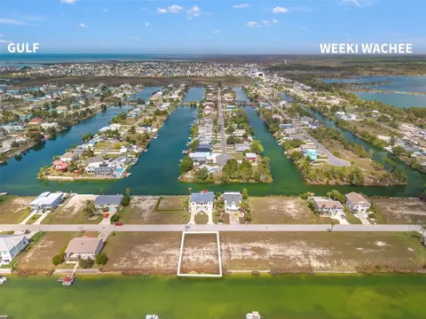 4018 Amberjack Dr, Hernando Beach, FL 34607 photo 4