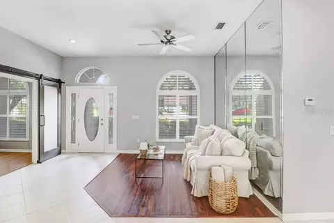 Entry Way - 703 Covington Ct, Seffner, FL 33584 photo 3 of 4
