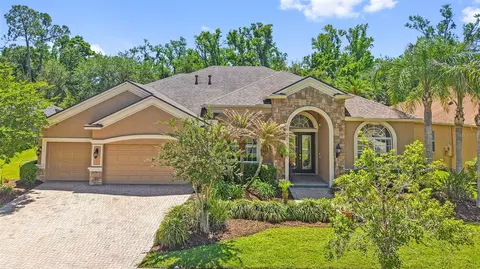 27608 Pine Point Dr, Wesley Chapel, FL 33544