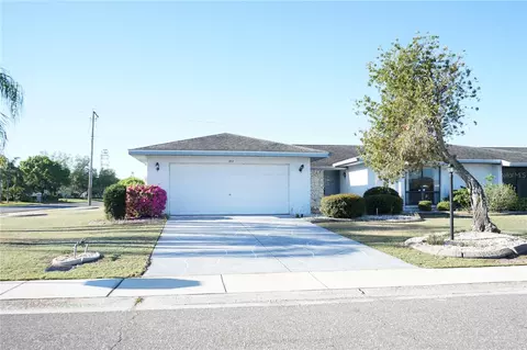 302 Bryce Ct, Sun City Center, FL 33573