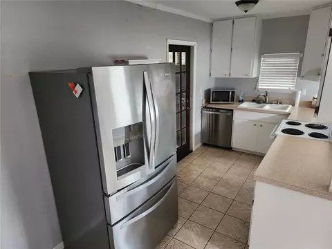Kitchen - 11107 Riverview Dr, Riverview, FL 33578 photo 2 of 3