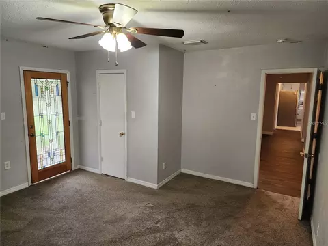 Bedroom - 11107 Riverview Dr, Riverview, FL 33578 photo 1 of 10