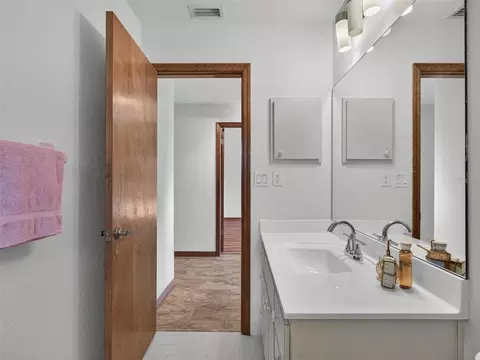 Bath - 4311 River Birch Dr, Spring Hill, FL 34607 photo 4 of 4