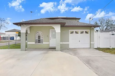 6923 N Himes Ave, Tampa, FL 33614