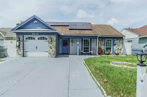 8210 Clermont St, Tampa, FL 33637