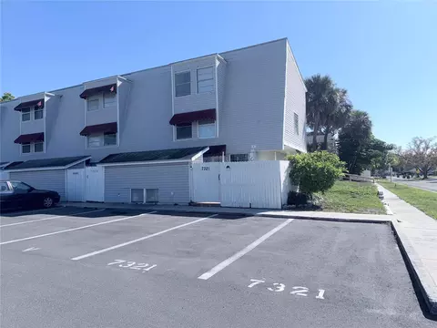 7321 Jackson Springs Rd, Tampa, FL 33634